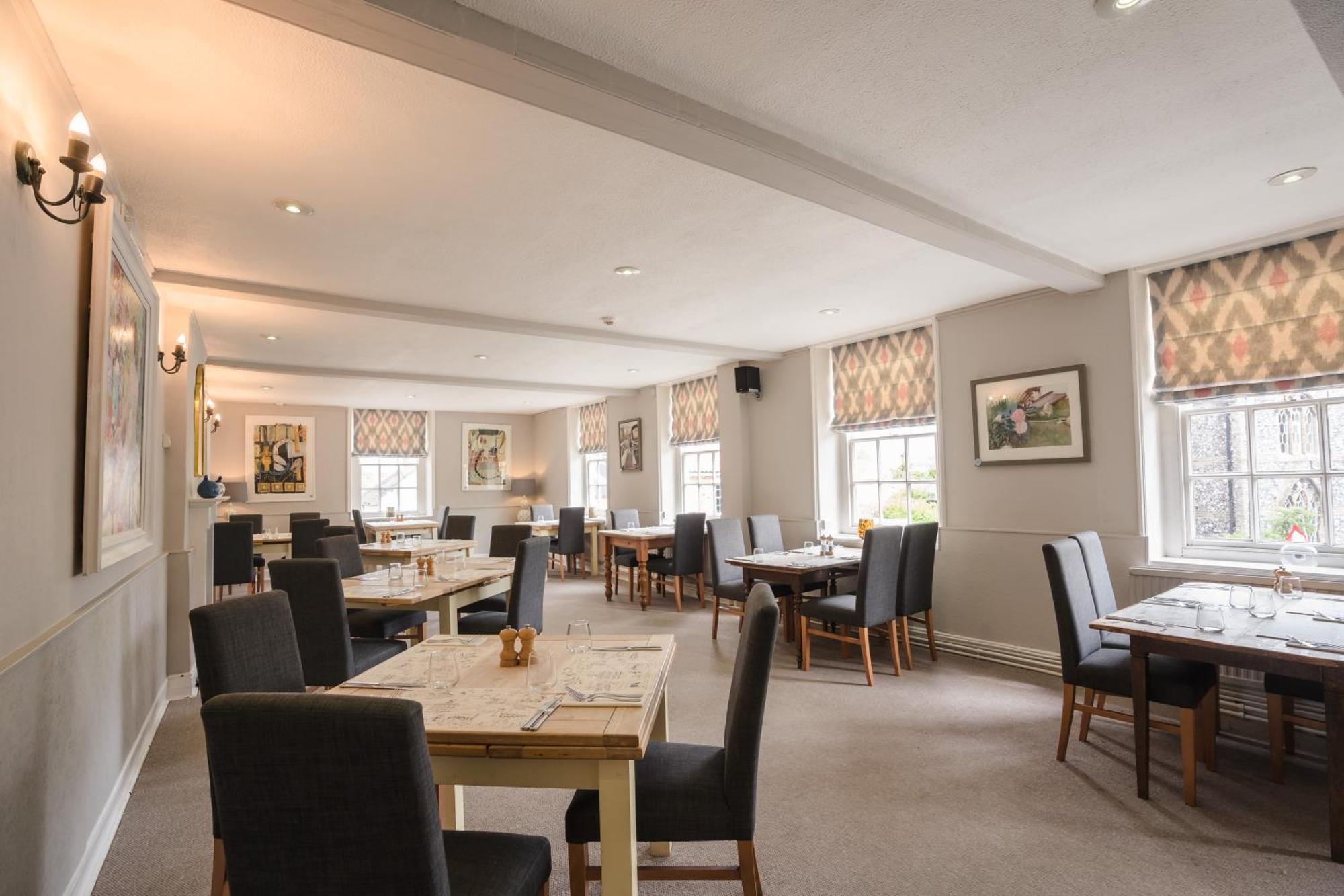 Bed and breakfast The Loddon Swan Extérieur photo