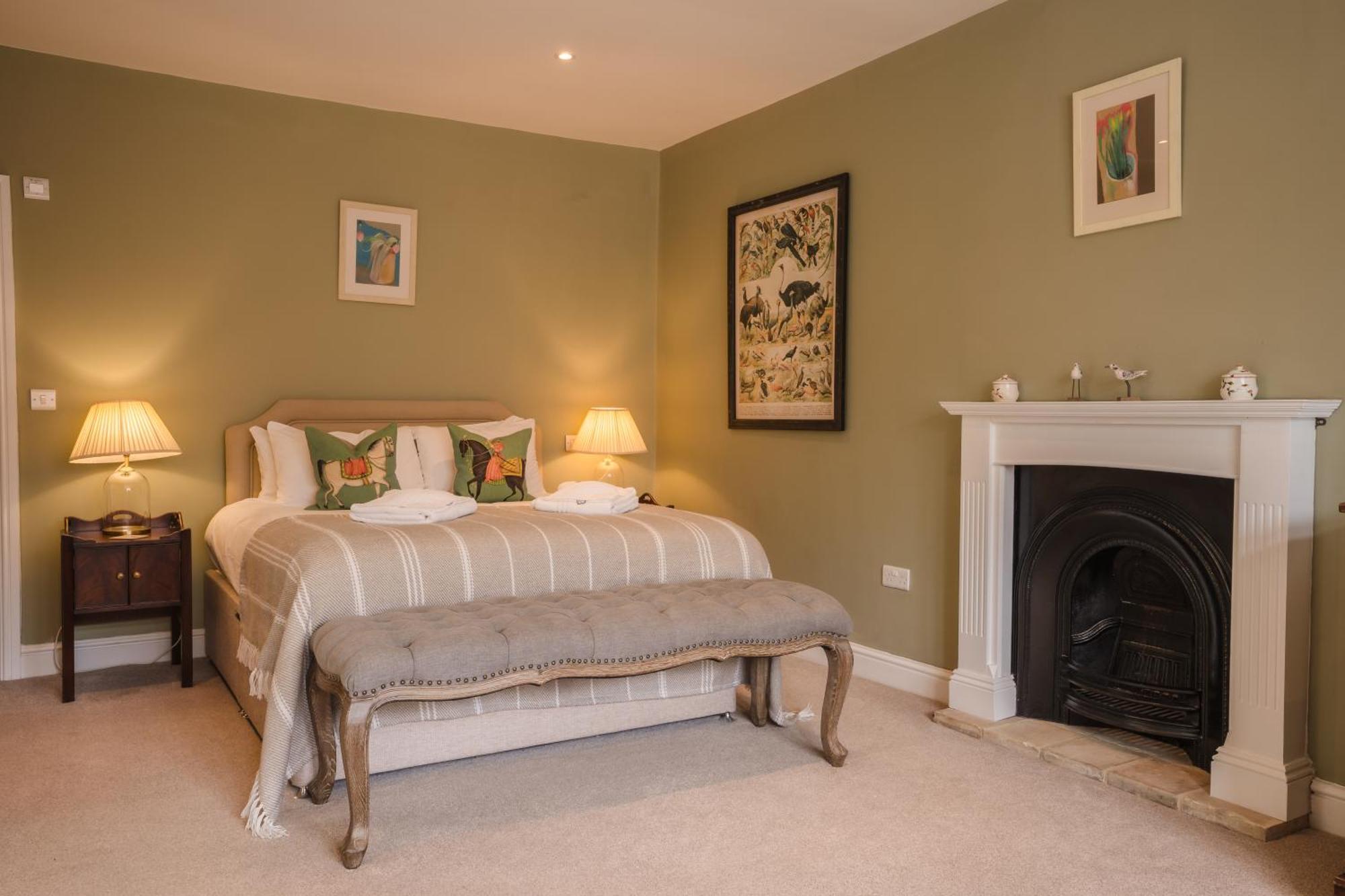 Bed and breakfast The Loddon Swan Extérieur photo