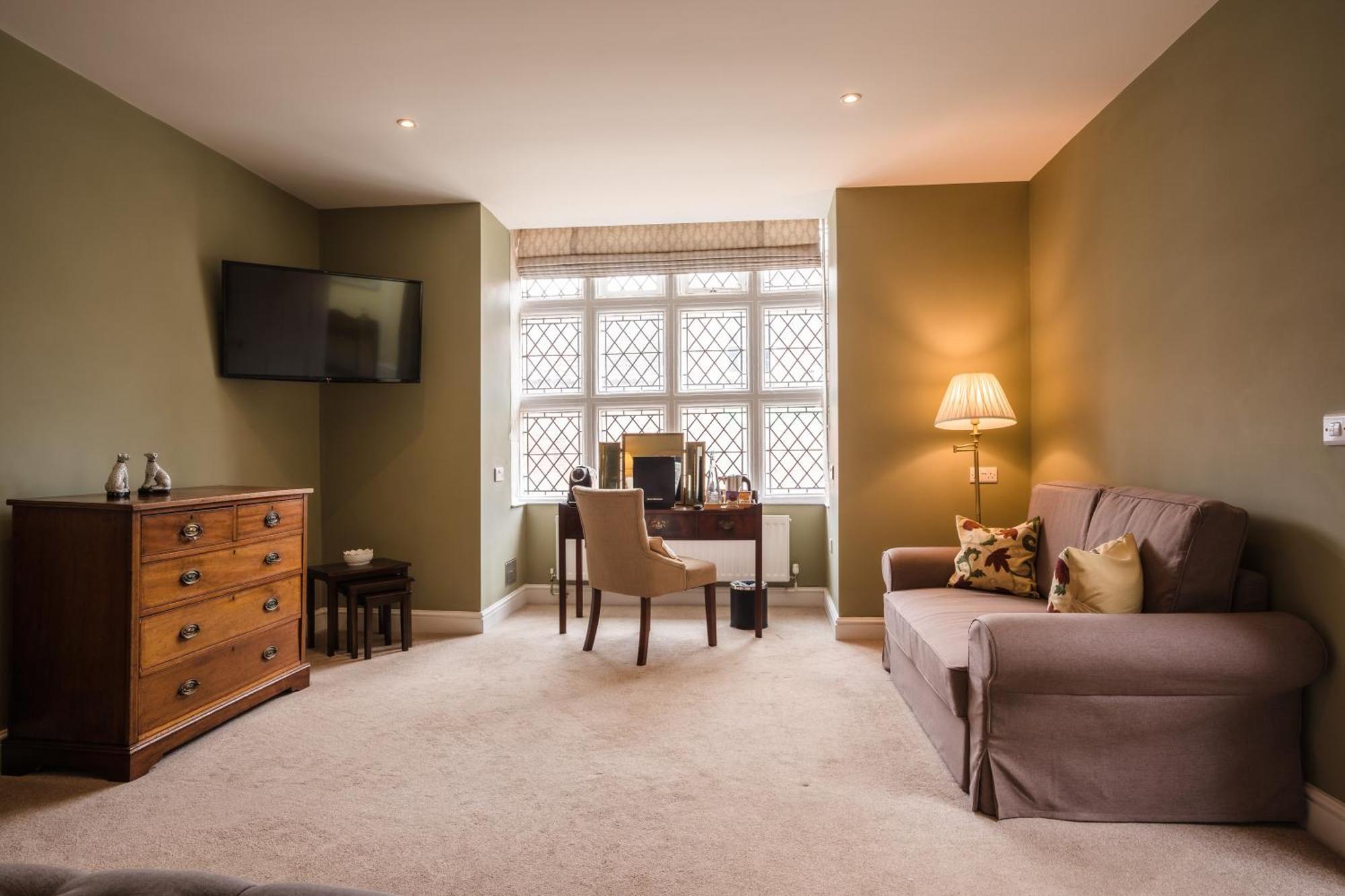 Bed and breakfast The Loddon Swan Extérieur photo
