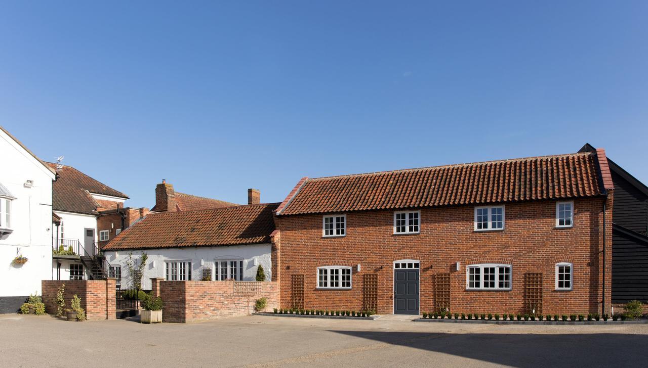Bed and breakfast The Loddon Swan Extérieur photo